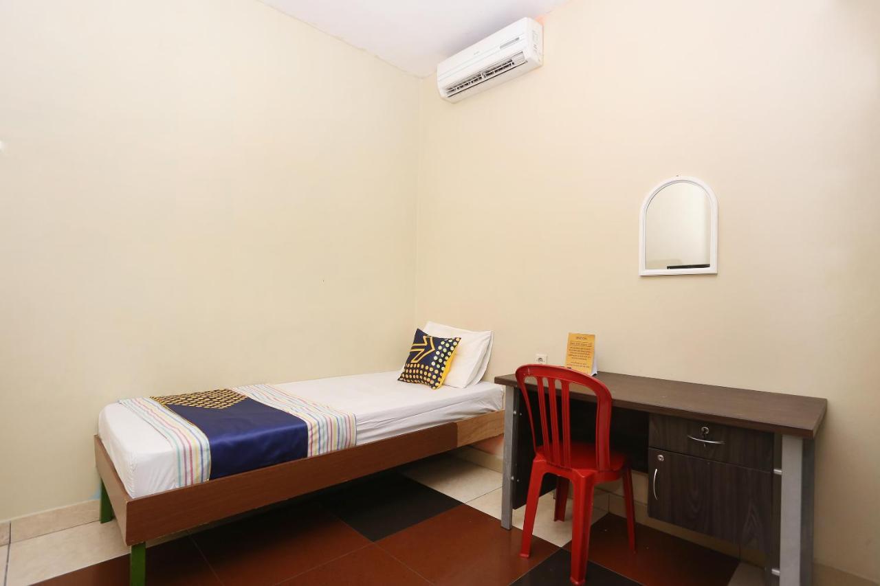 Spot On 2358 Aster Homestay Melati Exteriér fotografie
