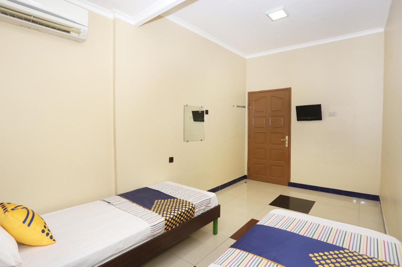 Spot On 2358 Aster Homestay Melati Exteriér fotografie