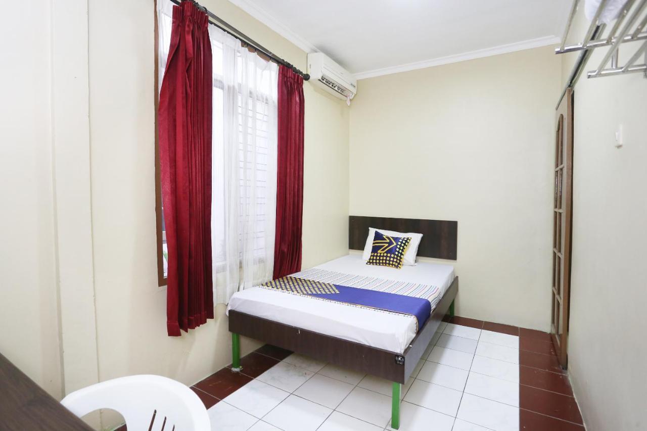 Spot On 2358 Aster Homestay Melati Exteriér fotografie